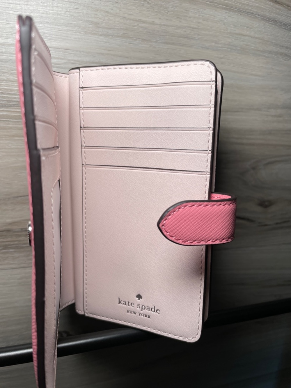 NWT- Women's Kate Spade Saffiano Leather Medium Bifold Wallet, Grapefruit Soda - Picture 6 of 8